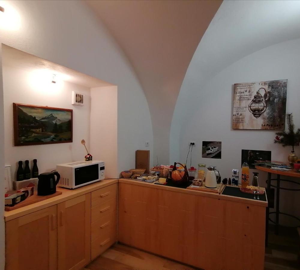 Apartma Na Starem Placu Idrija Exterior photo