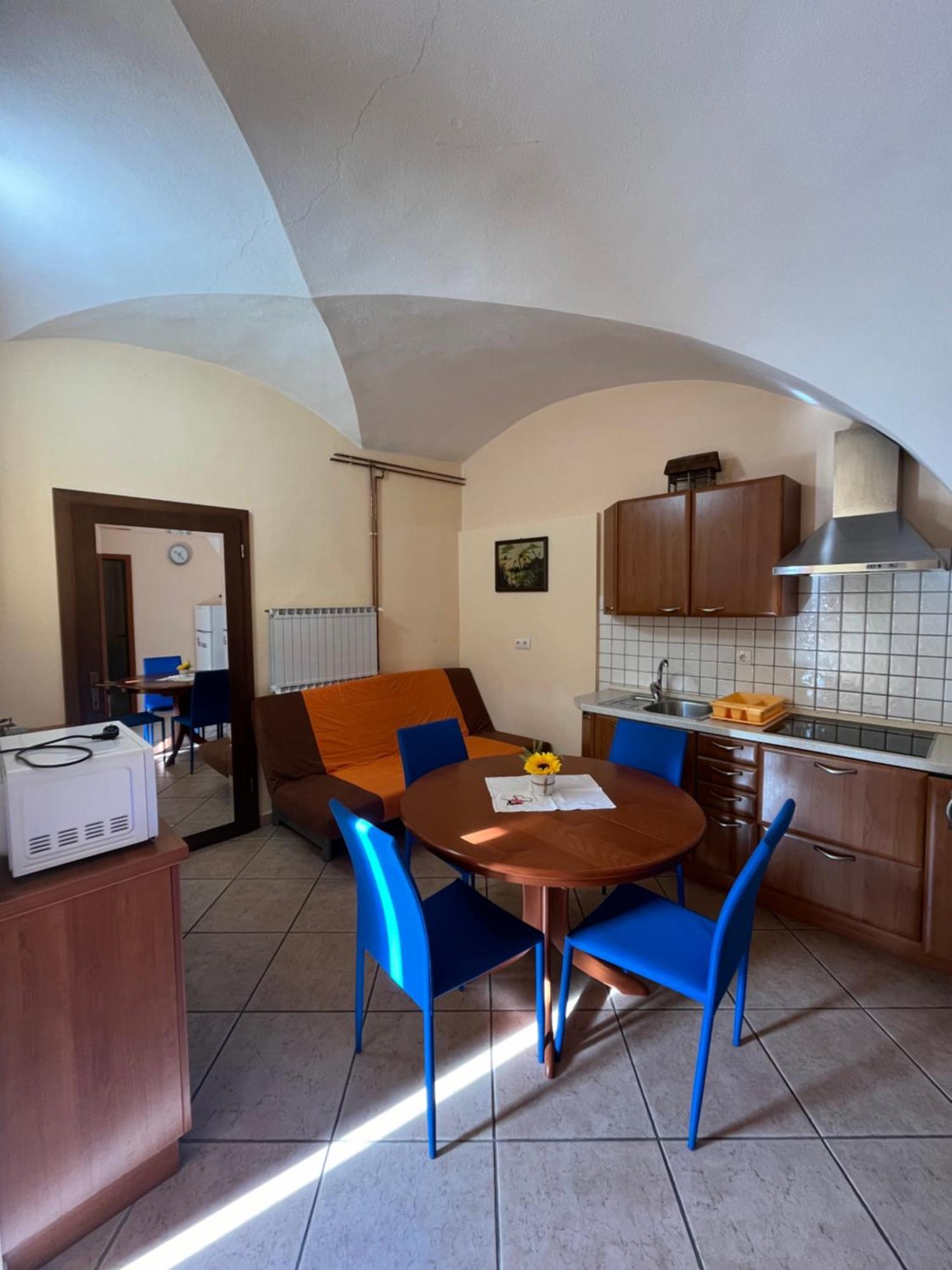 Apartma Na Starem Placu Idrija Exterior photo